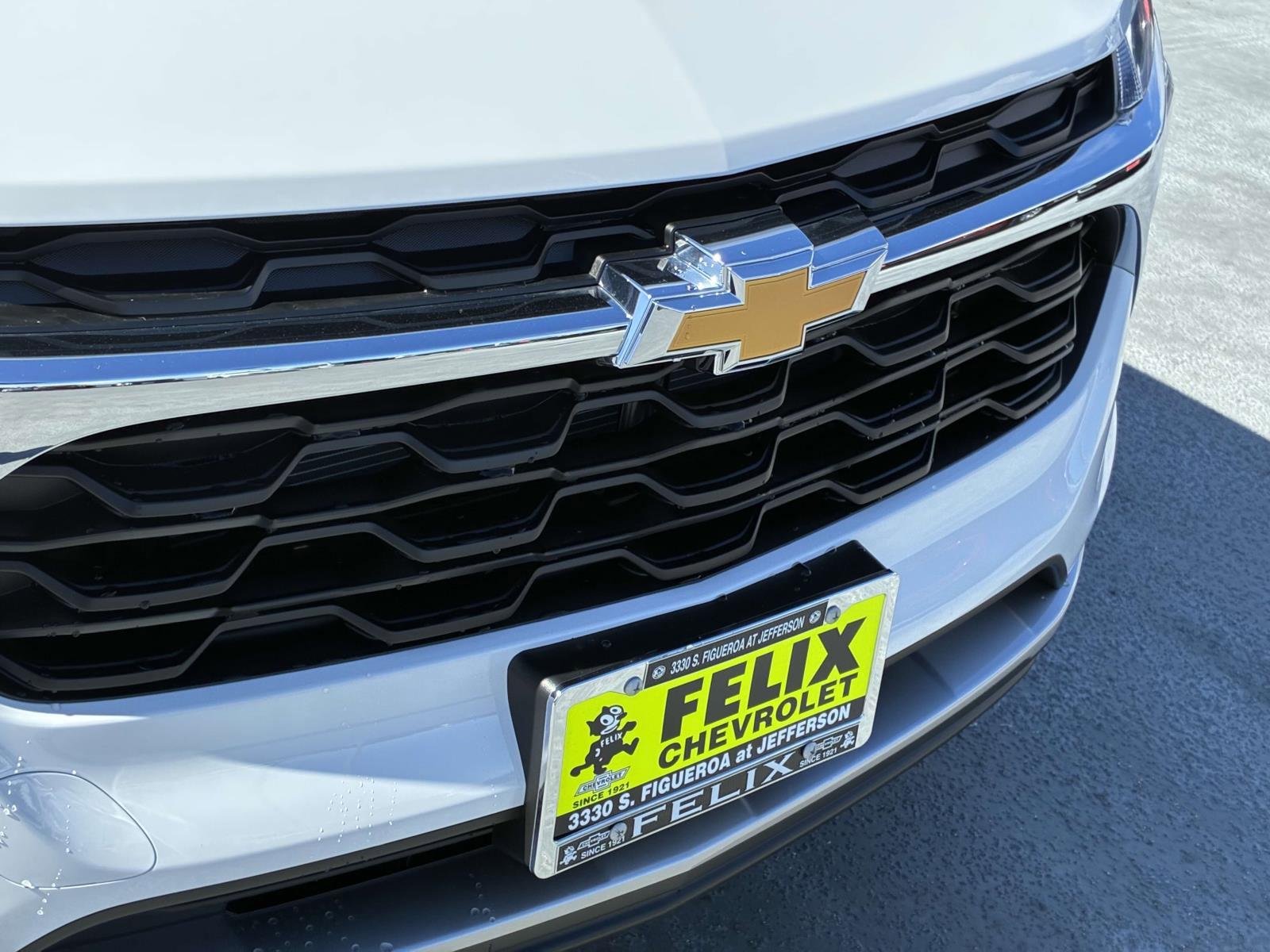 2025 Chevrolet Trax Vehicle Photo in LOS ANGELES, CA 90007-3794