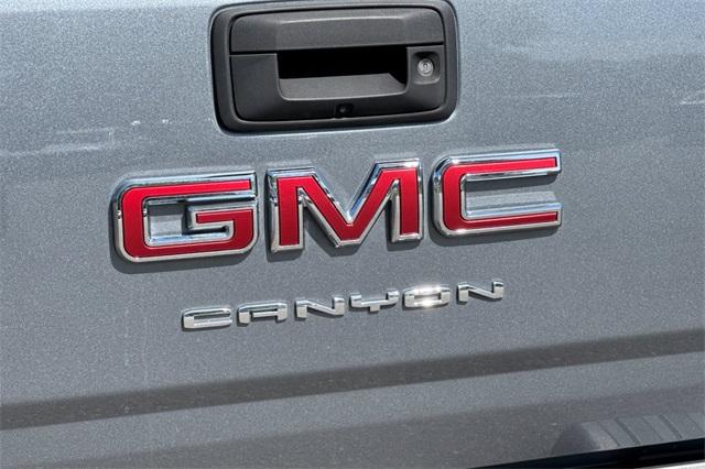 2022 GMC Canyon Vehicle Photo in ELK GROVE, CA 95757-8703