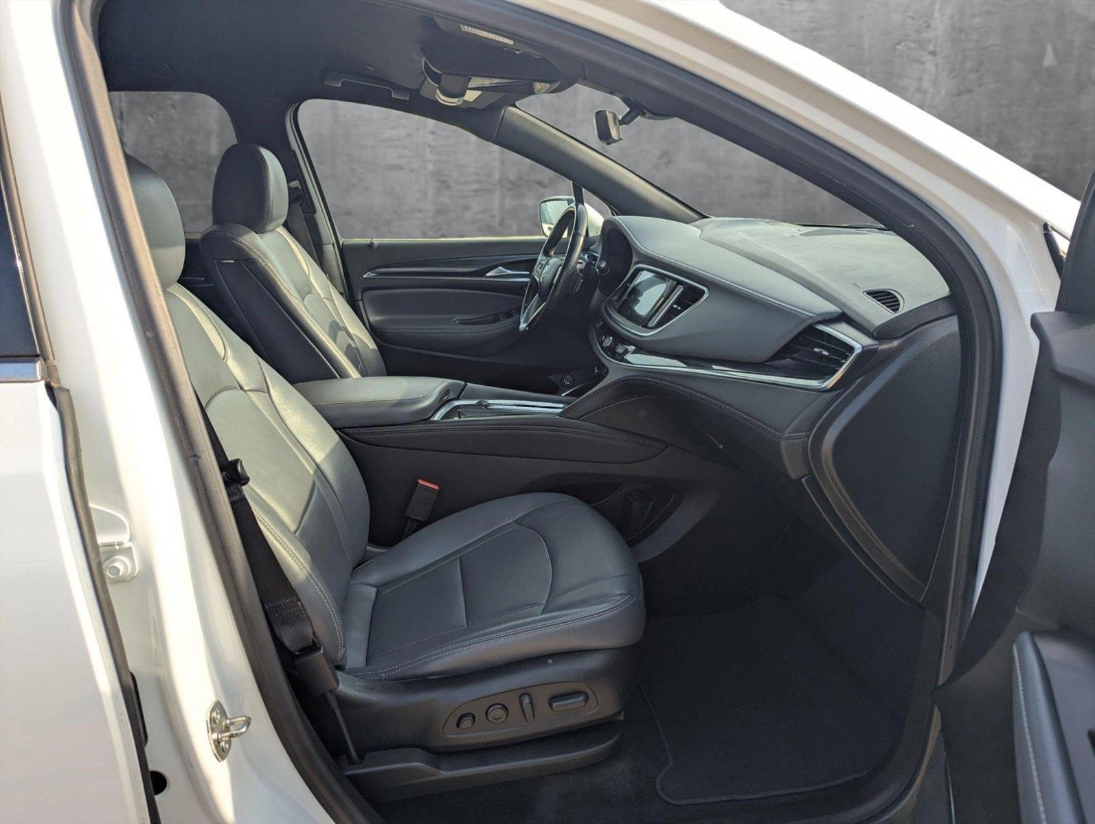 2022 Buick Enclave Vehicle Photo in CORPUS CHRISTI, TX 78412-4902