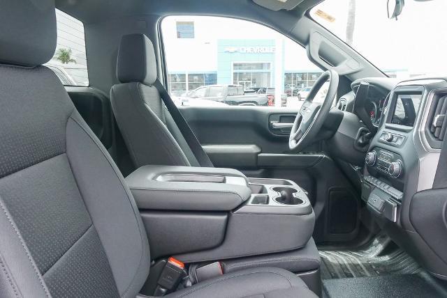 2025 Chevrolet Silverado 1500 Vehicle Photo in VENTURA, CA 93003-8585