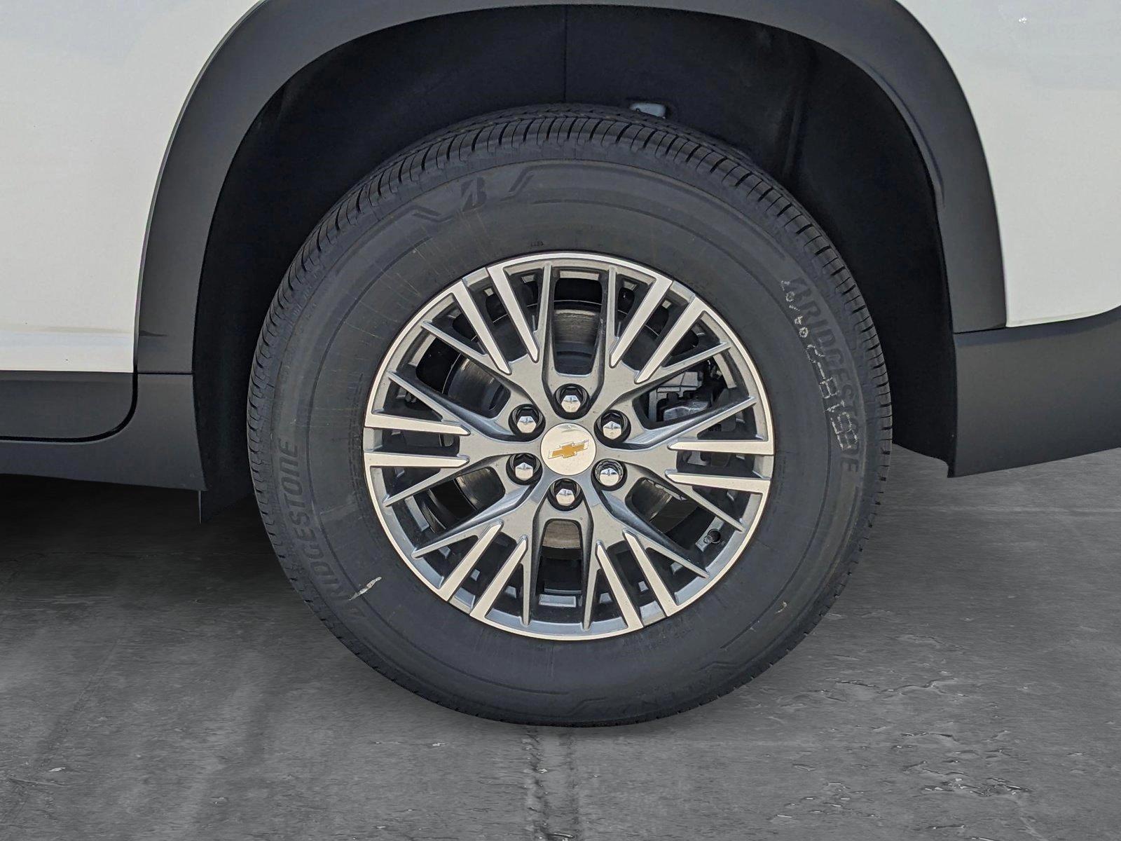 2025 Chevrolet Traverse Vehicle Photo in MIAMI, FL 33172-3015
