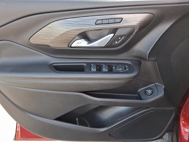 2023 GMC Terrain Vehicle Photo in TREVOSE, PA 19053-4984