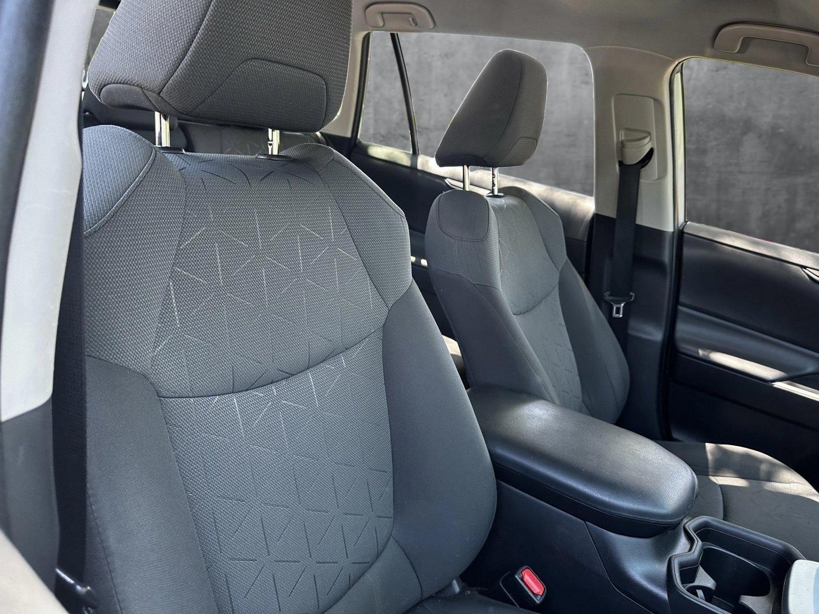 2021 Toyota RAV4 Vehicle Photo in Hollywood, FL 33021
