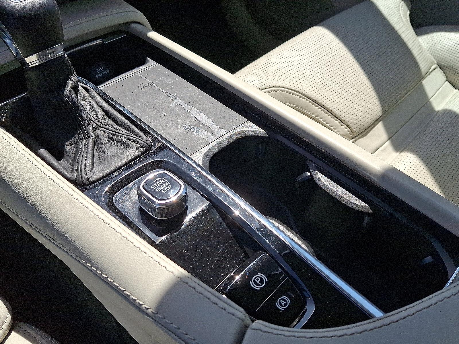 2022 Volvo XC90 Vehicle Photo in Trevose, PA 19053