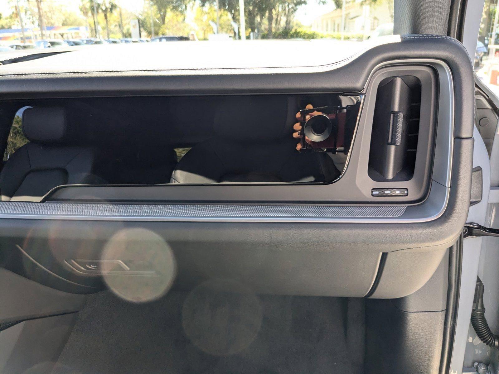 2025 Porsche Cayenne Vehicle Photo in Maitland, FL 32751