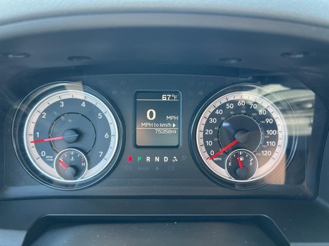 2019 Ram 1500 Classic Vehicle Photo in GREEN BAY, WI 54304-5303