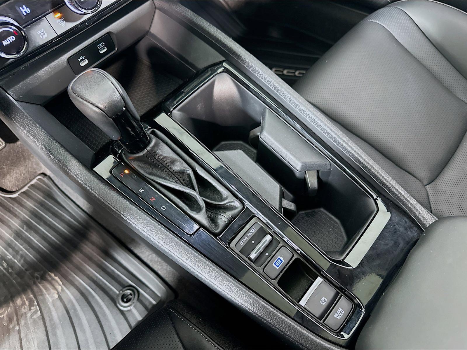 2024 Honda Accord Hybrid Vehicle Photo in Langhorne, PA 19047