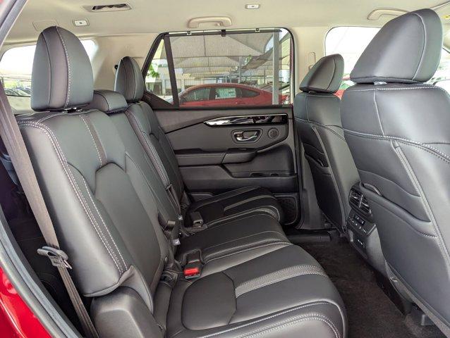 2025 Honda Pilot Vehicle Photo in San Antonio, TX 78230