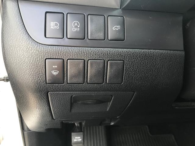 2019 Toyota Highlander Vehicle Photo in GREEN BAY, WI 54303-3330