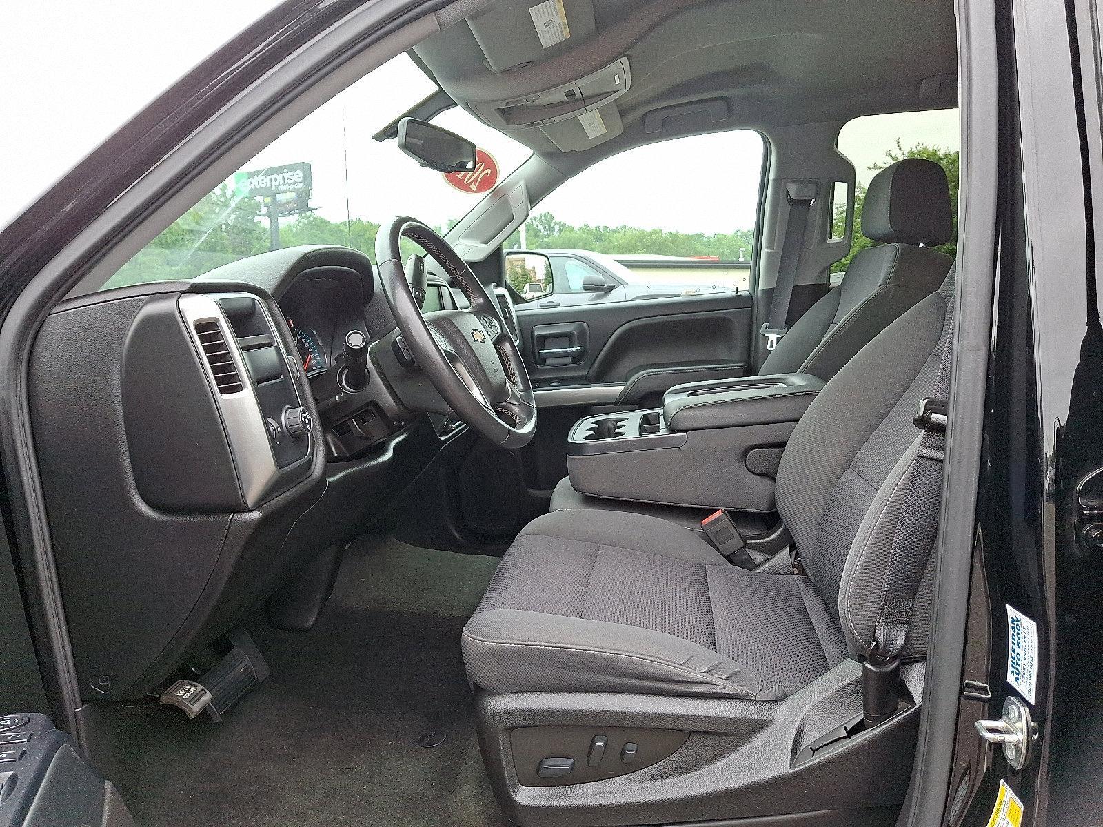 2018 Chevrolet Silverado 1500 Vehicle Photo in Trevose, PA 19053
