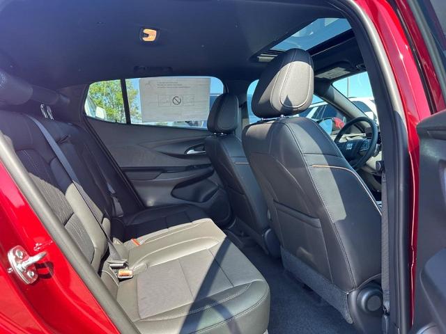 2025 Buick Envista Vehicle Photo in COLUMBIA, MO 65203-3903