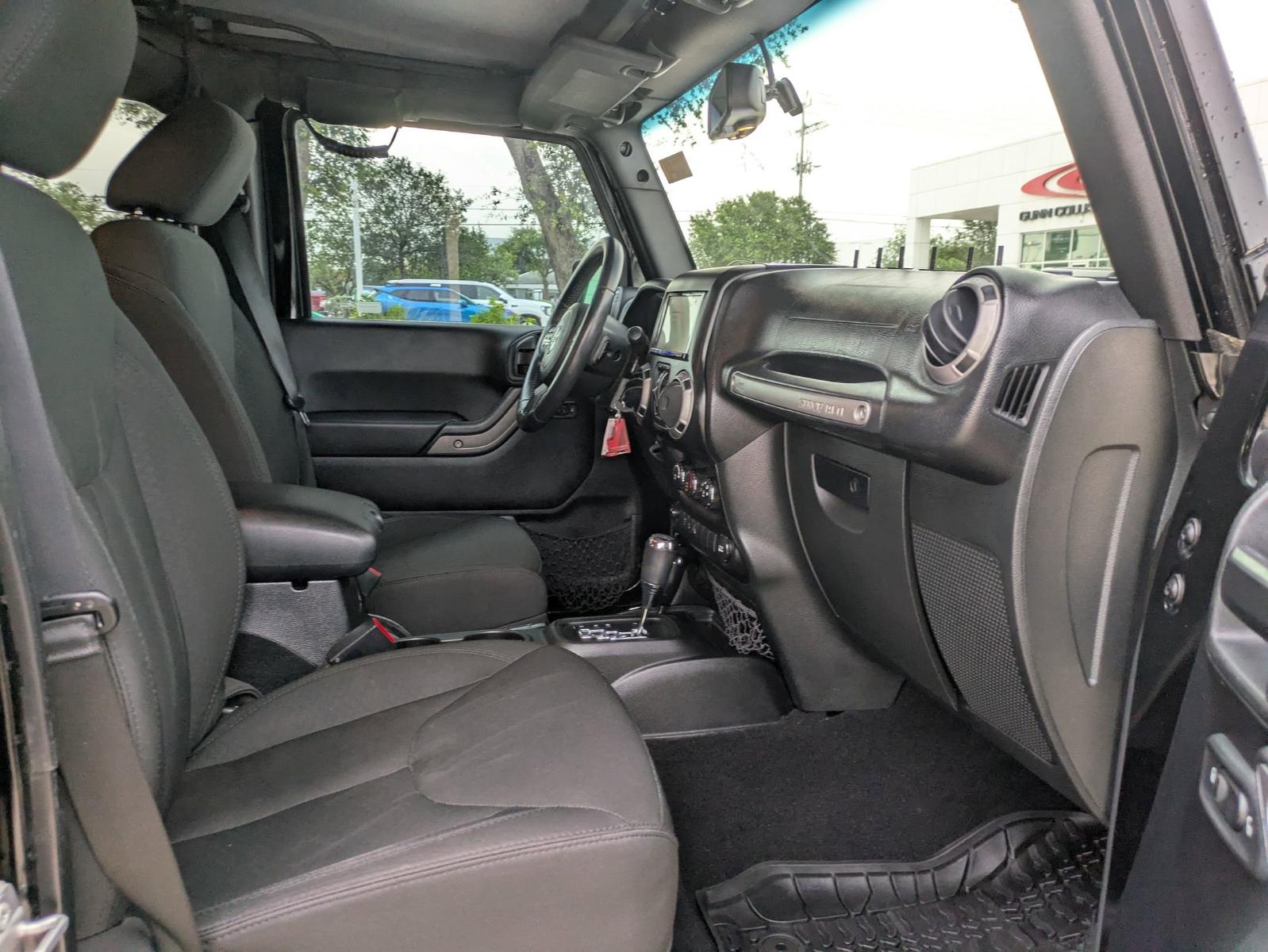 2015 Jeep Wrangler Unlimited Vehicle Photo in SELMA, TX 78154-1460
