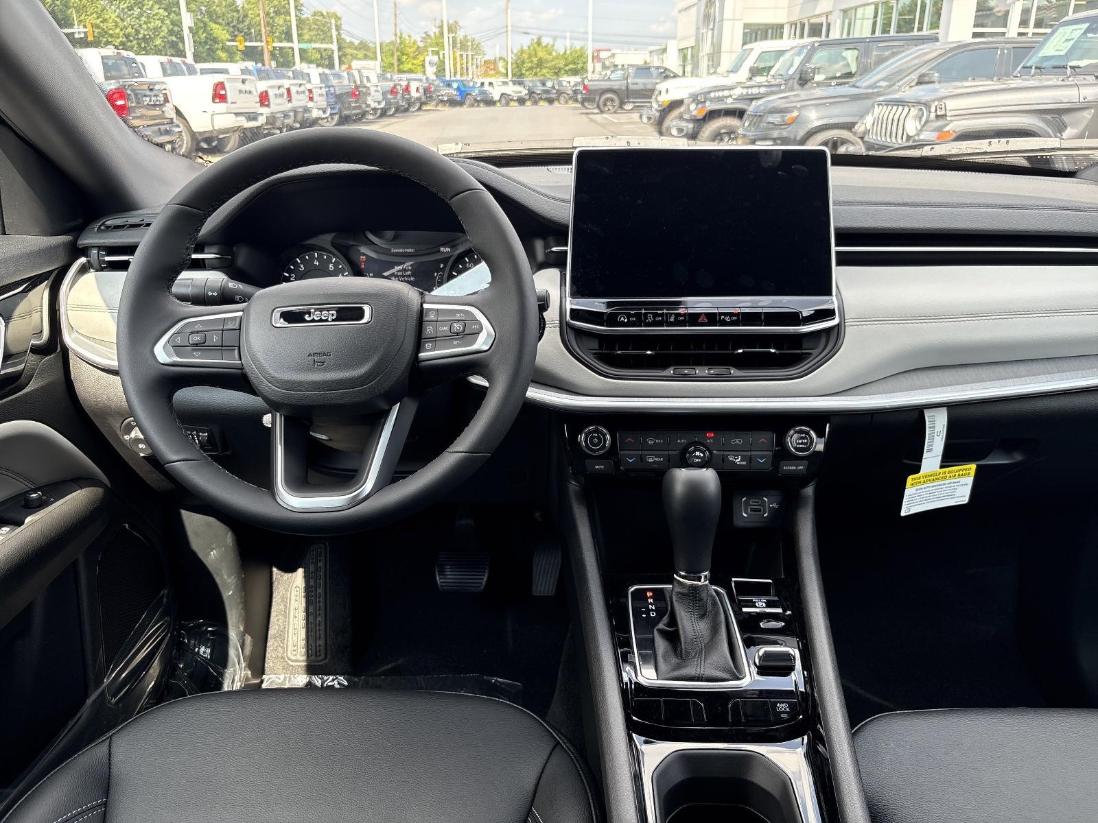 2025 Jeep Compass Vehicle Photo in Mechanicsburg, PA 17050-1707
