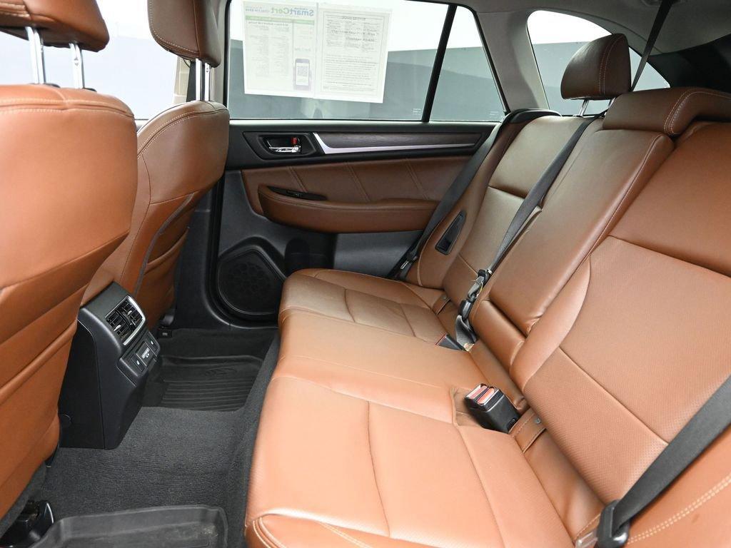 2018 Subaru Outback Vehicle Photo in Marion, IA 52302