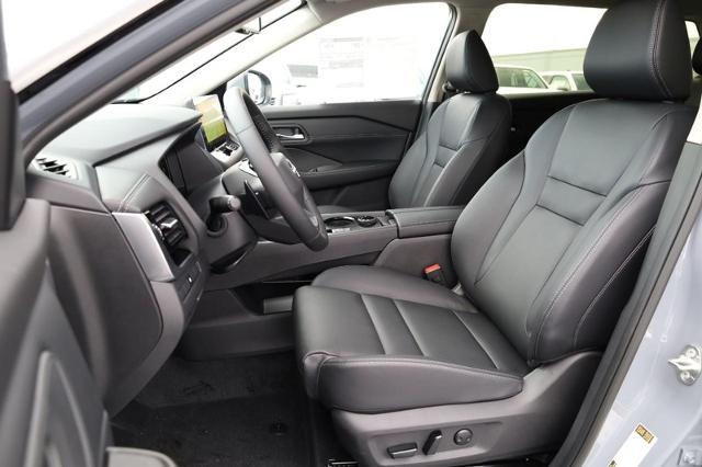 2025 Nissan Rogue Vehicle Photo in Ballwin, MO 63011