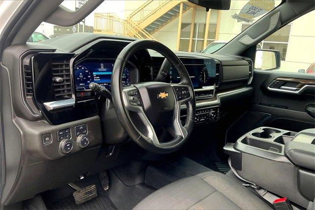 2023 Chevrolet Silverado 1500 Vehicle Photo in TOPEKA, KS 66609-0000