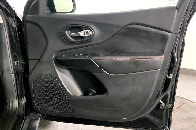 2019 Jeep Cherokee Vehicle Photo in Kansas City, MO 64114
