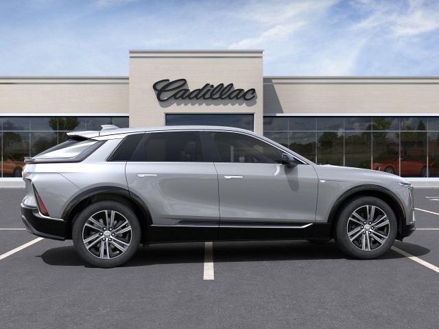2025 Cadillac LYRIQ Vehicle Photo in GREEN BAY, WI 54303-3330