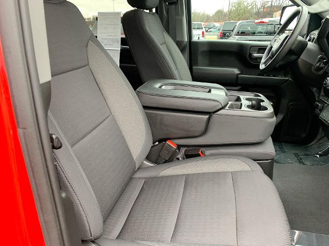 2024 Chevrolet Silverado 2500 HD Vehicle Photo in MOON TOWNSHIP, PA 15108-2571