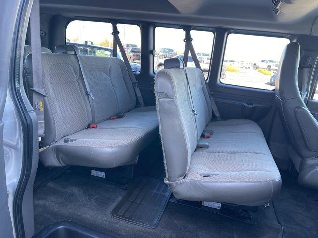 2017 Chevrolet Express Passenger Vehicle Photo in SALT LAKE CITY, UT 84119-3321