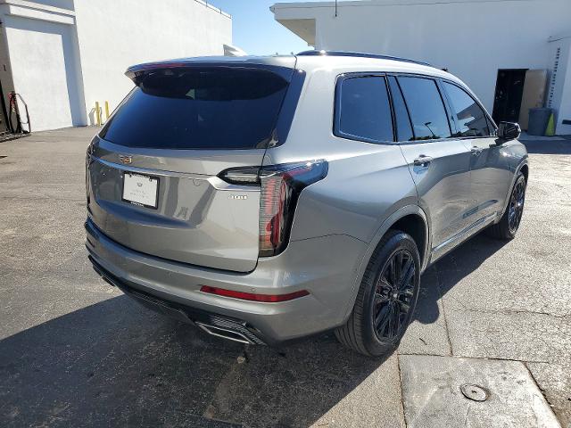 2024 Cadillac XT6 Vehicle Photo in POMPANO BEACH, FL 33064-7091