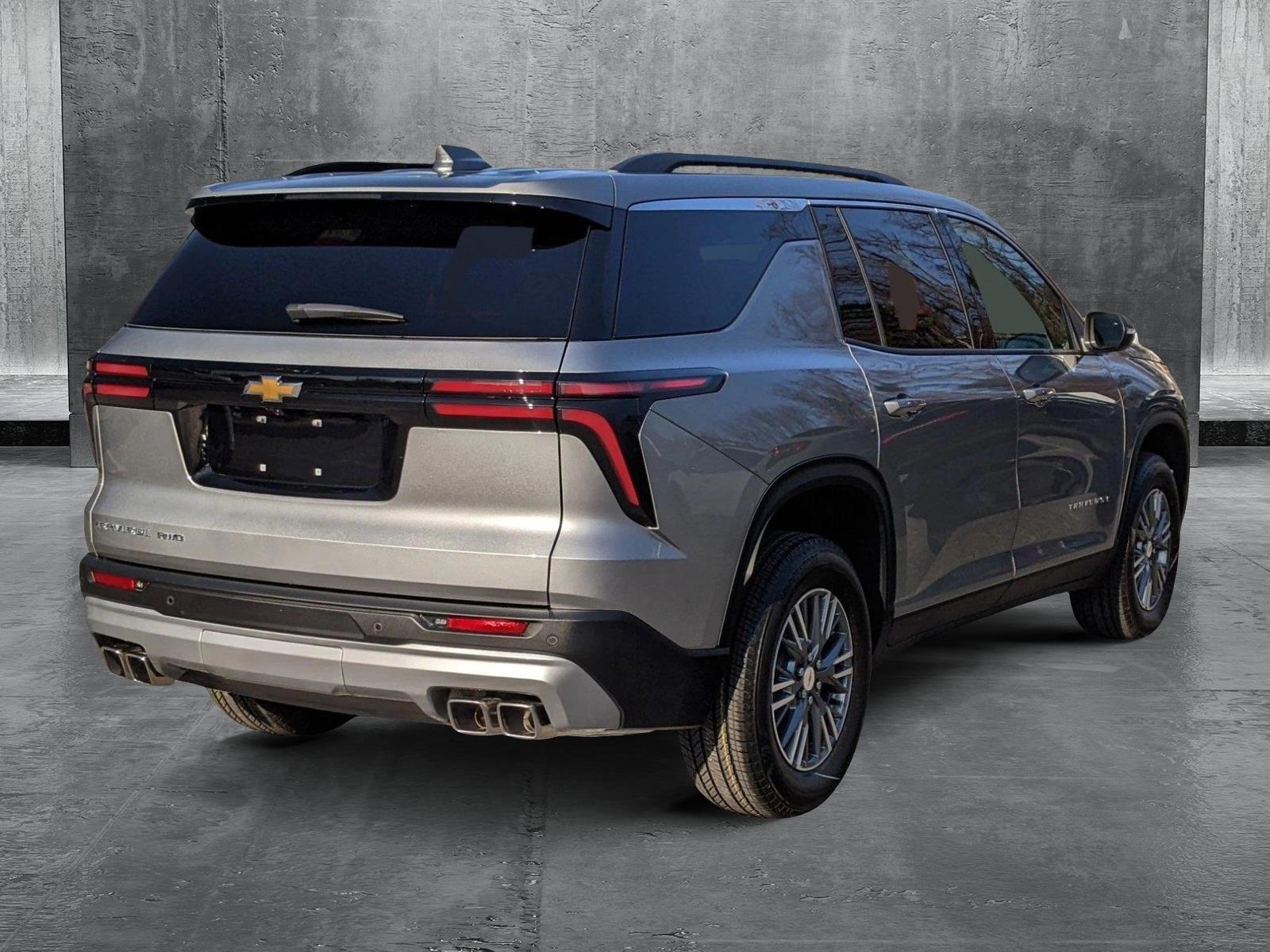 2025 Chevrolet Traverse Vehicle Photo in TIMONIUM, MD 21093-2300