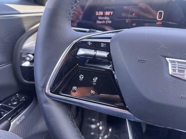 2025 Cadillac LYRIQ Vehicle Photo in DELRAY BEACH, FL 33483-3294