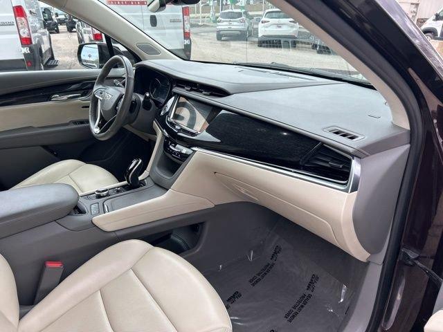 2021 Cadillac XT6 Vehicle Photo in MEDINA, OH 44256-9631