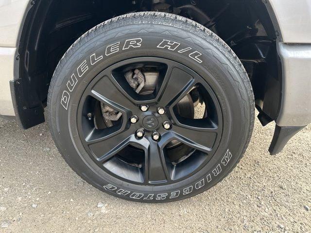 2022 Ram 1500 Vehicle Photo in MEDINA, OH 44256-9631