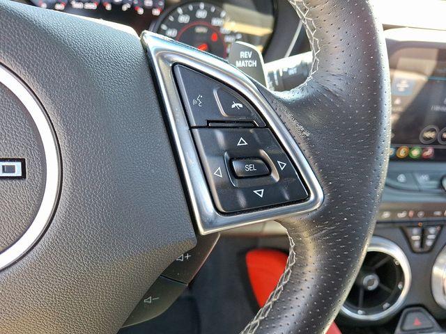 2019 Chevrolet Camaro Vehicle Photo in DANBURY, CT 06810-5034
