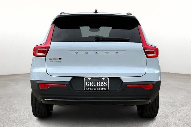 2025 Volvo EX40 Vehicle Photo in Grapevine, TX 76051