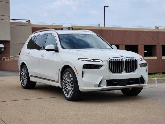 2024 BMW X7 xDrive40i Vehicle Photo in PLANO, TX 75024