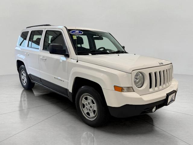 2013 Jeep Patriot Vehicle Photo in Green Bay, WI 54304