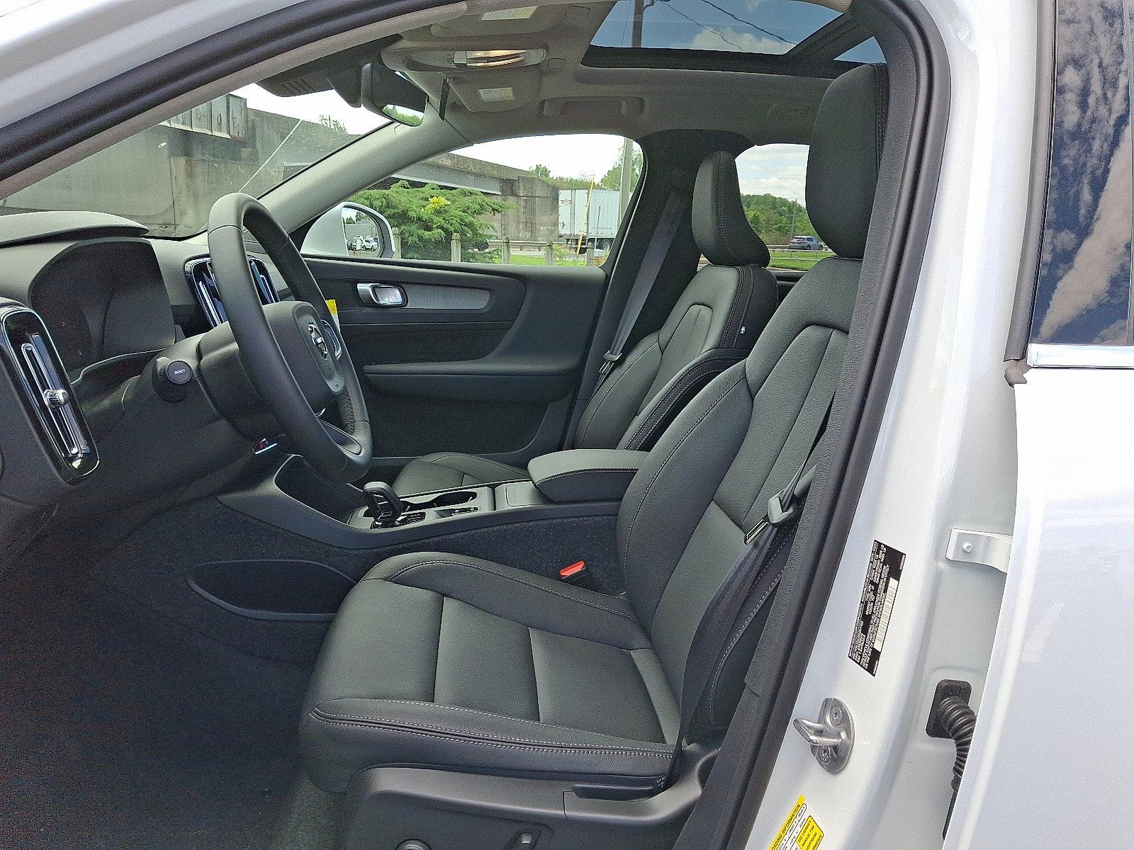 2025 Volvo XC40 Vehicle Photo in Trevose, PA 19053