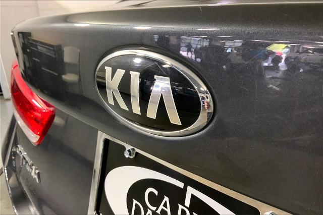 2017 Kia Optima Vehicle Photo in Lees Summit, MO 64086