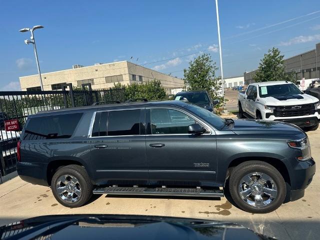 2019 Chevrolet Suburban Vehicle Photo in San Antonio, TX 78230