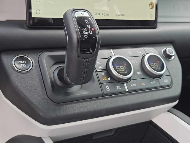 2025 Defender Vehicle Photo in AUSTIN, TX 78717