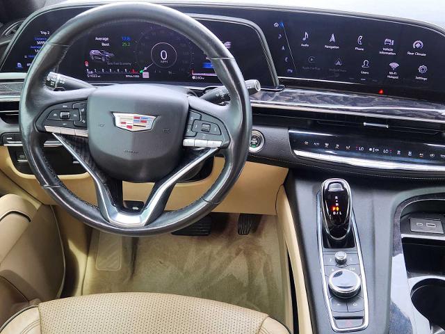 2021 Cadillac Escalade Vehicle Photo in DENTON, TX 76210-9321