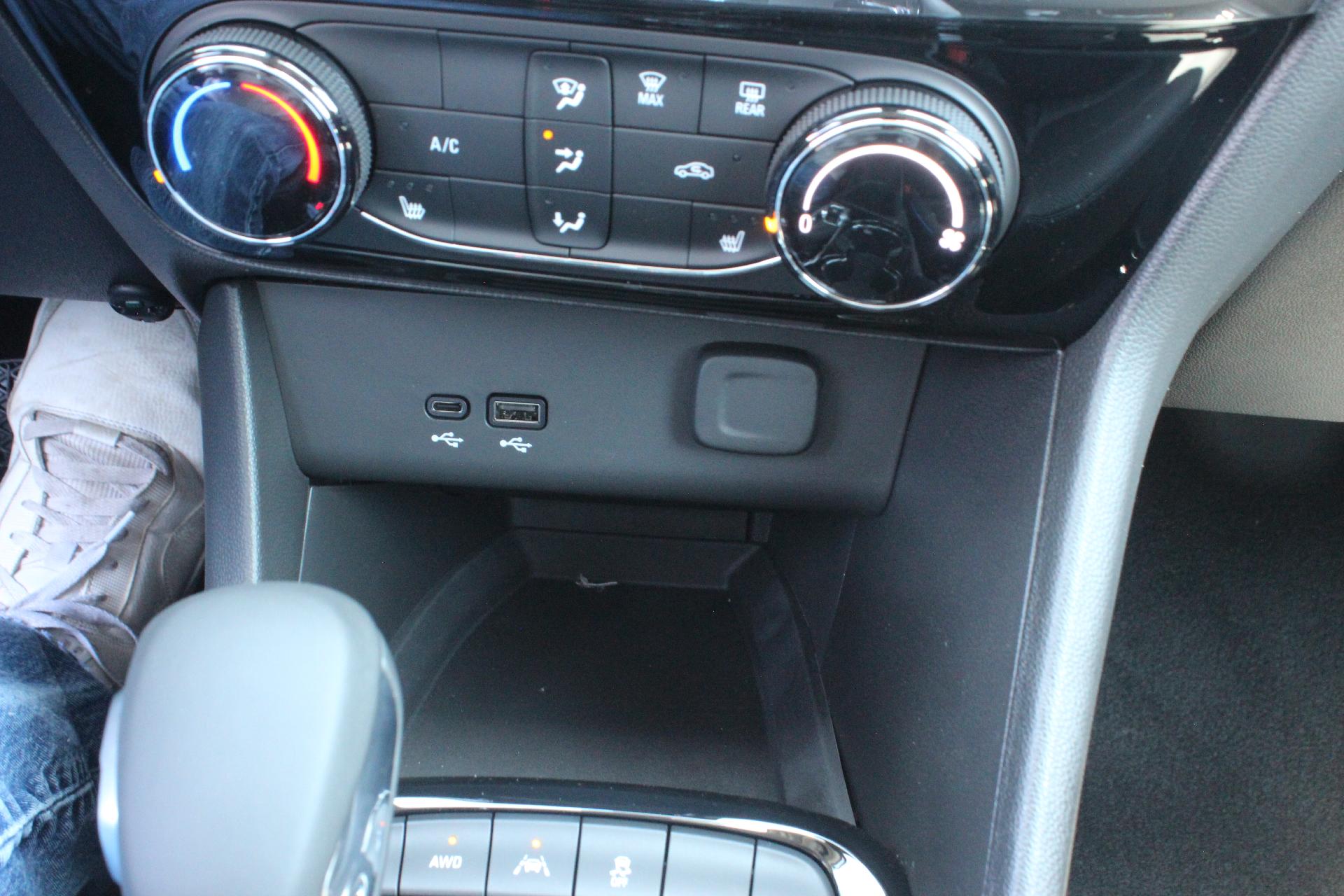 2026 Buick Encore GX Vehicle Photo in AURORA, CO 80012-4011