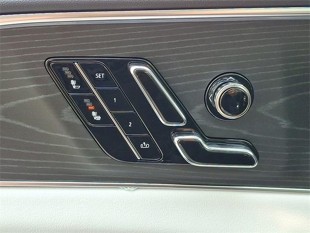 2025 Cadillac LYRIQ Vehicle Photo in ALLENTOWN, PA 18103-7399