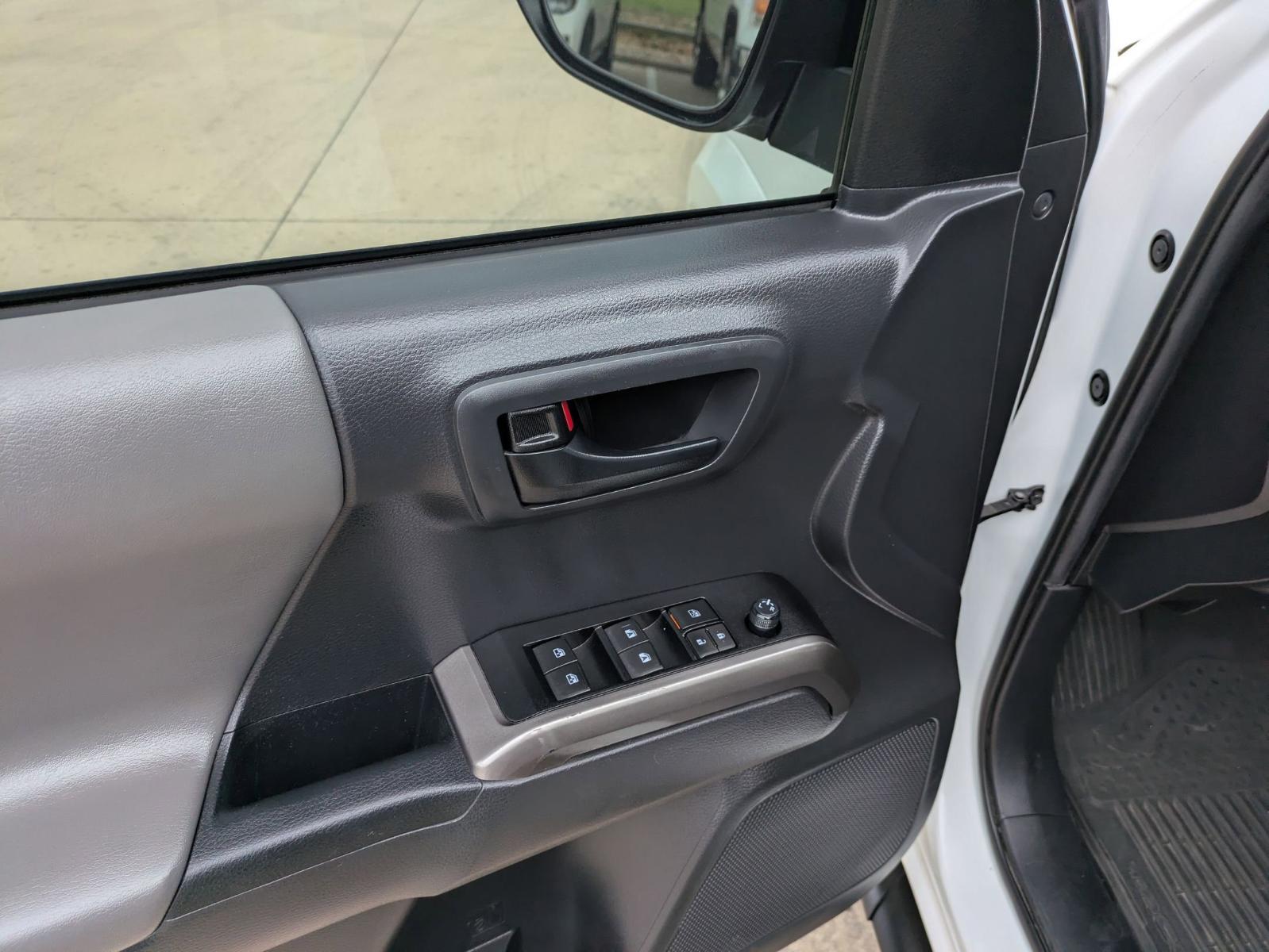 2023 Toyota Tacoma 2WD Vehicle Photo in SELMA, TX 78154-1460