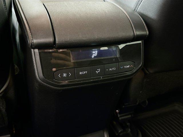 2022 Toyota Highlander Vehicle Photo in Flemington, NJ 08822