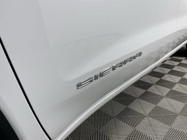 2023 GMC Sierra 1500 Vehicle Photo in GILBERT, AZ 85297-0402