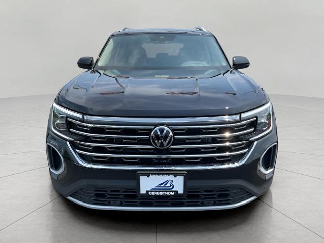 2024 Volkswagen Atlas Vehicle Photo in Oshkosh, WI 54904