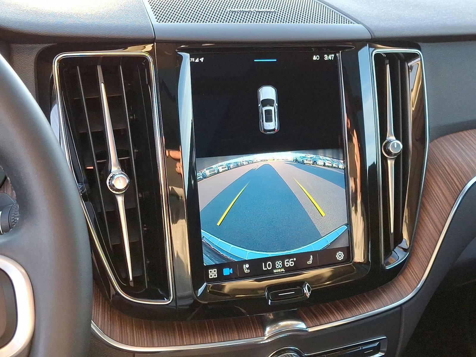 2022 Volvo XC60 Vehicle Photo in Trevose, PA 19053