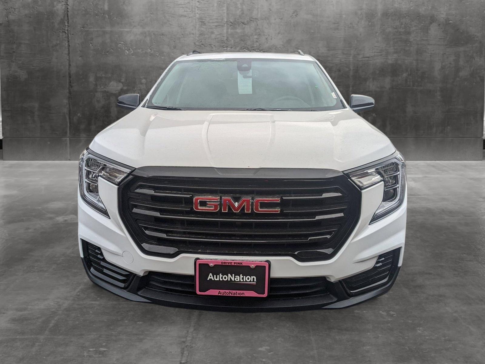 2024 GMC Terrain Vehicle Photo in LONE TREE, CO 80124-2750