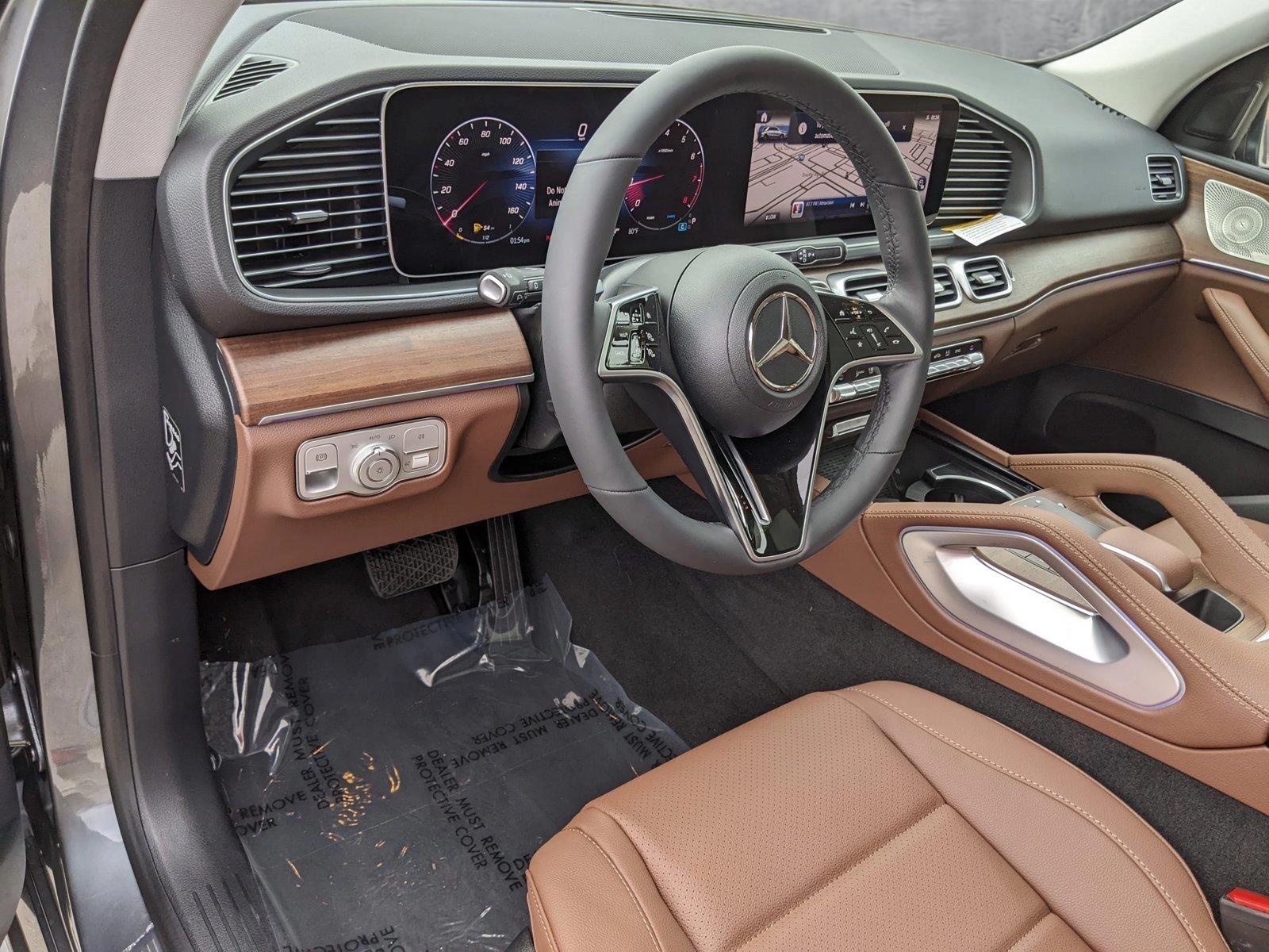 2024 Mercedes-Benz GLE Vehicle Photo in Delray Beach, FL 33444