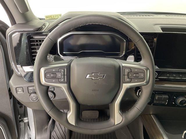 2025 Chevrolet Silverado 1500 Vehicle Photo in PHOENIX, AZ 85014-3381