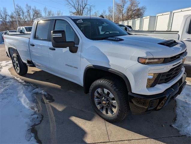 2025 Chevrolet Silverado 2500 HD Vehicle Photo in ENGLEWOOD, CO 80113-6708