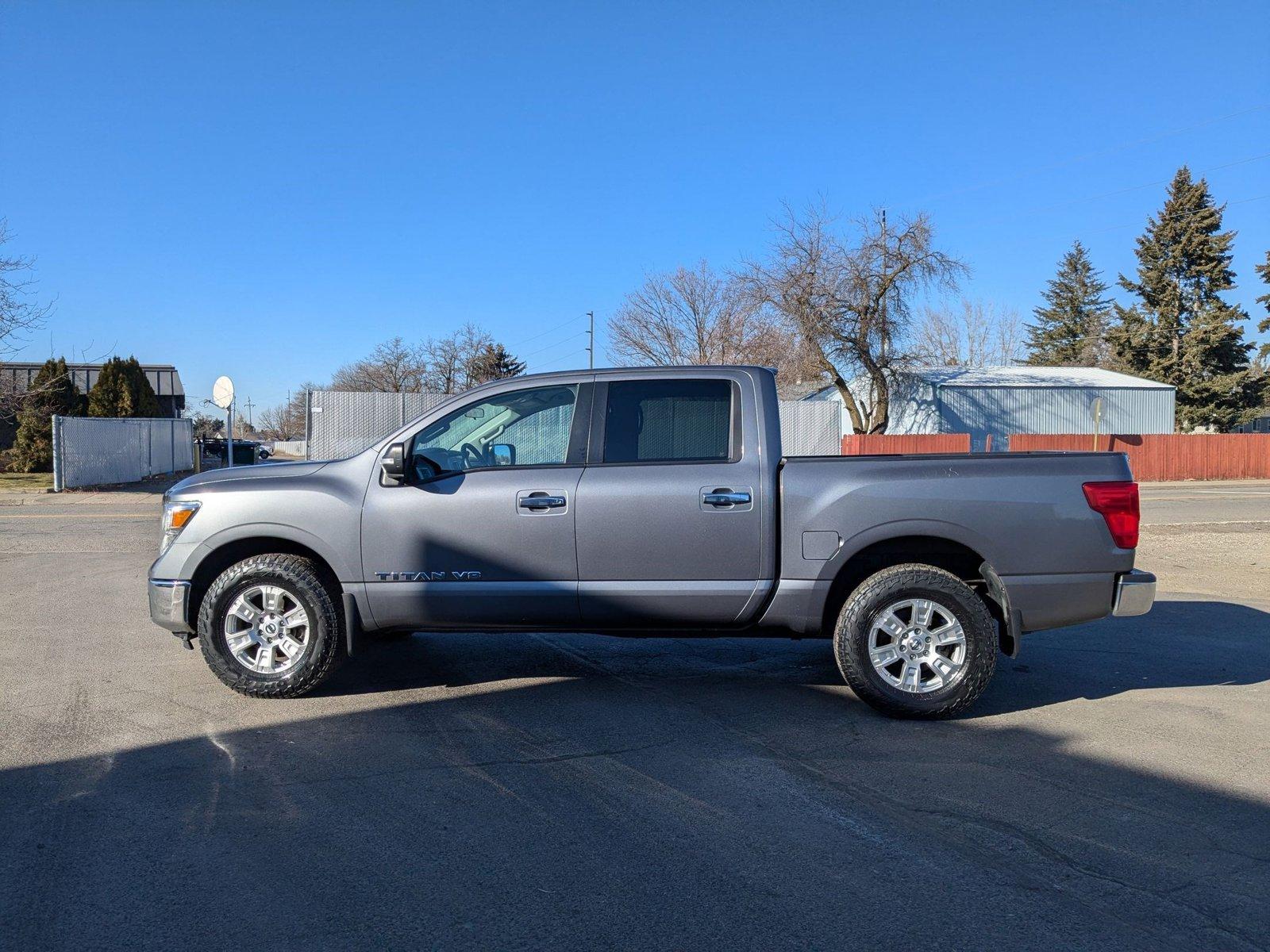 2018 Nissan Titan Vehicle Photo in Spokane Valley, WA 99212